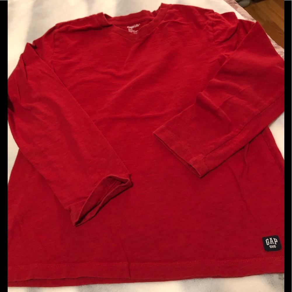 GAP kids long sleeve T-shirt
